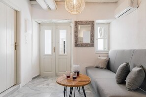 Interior - Afluencia Apartment 7 - Naoussa (Paros)