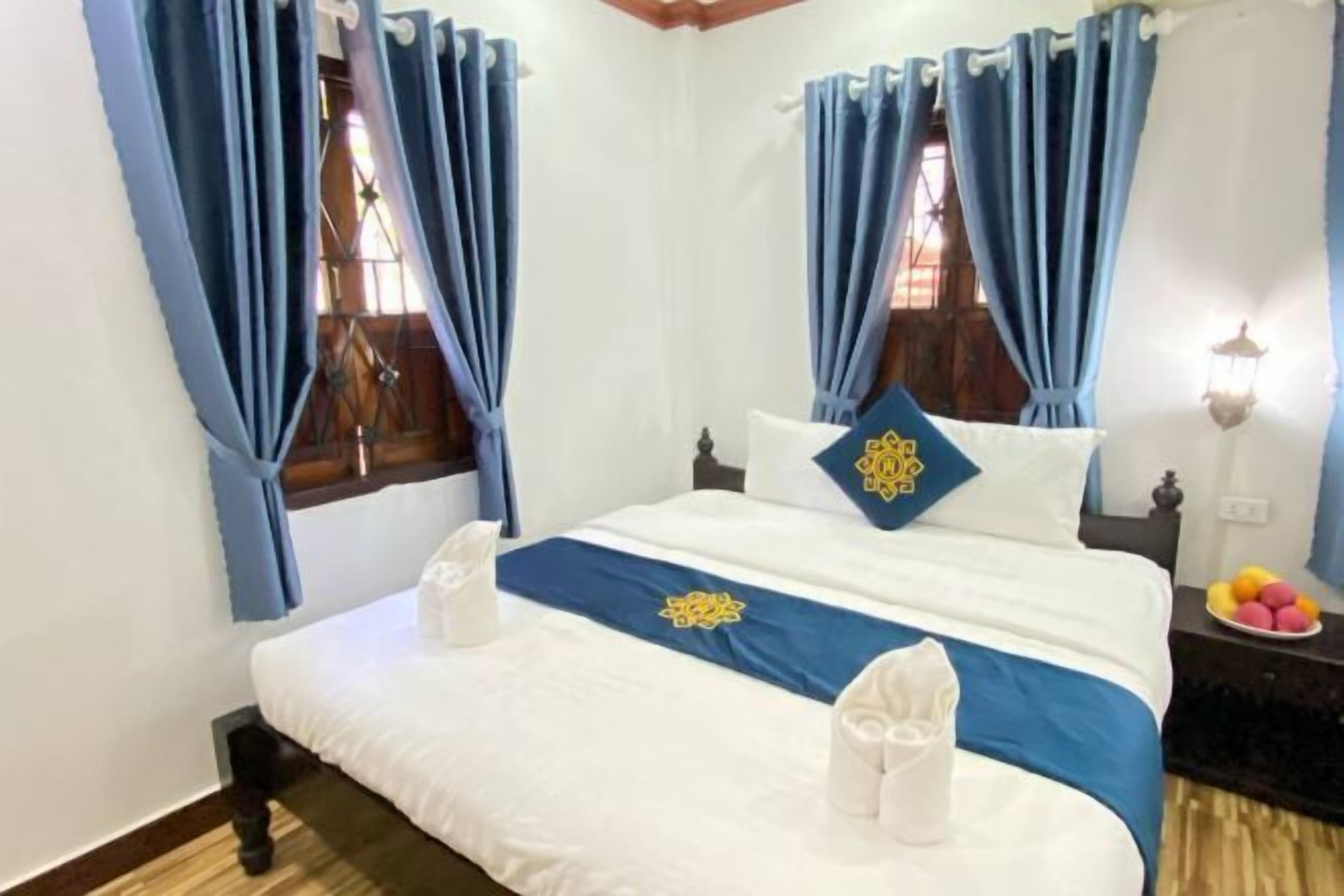 Minibar, värdeförvaringsskåp på rummet och individuell inredning