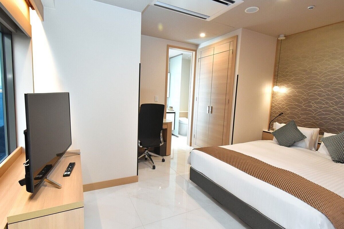 In-room safe, desk, blackout curtains, soundproofing
