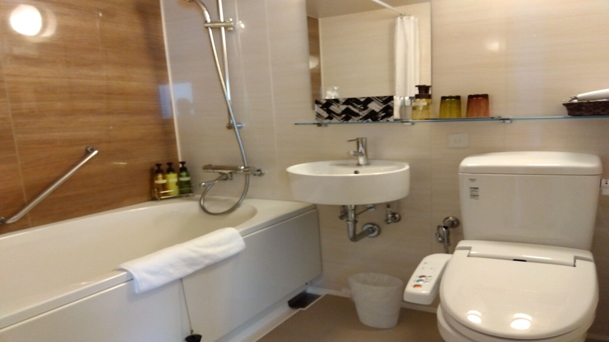 Foto - Odysis Suites Osaka Airport Hotel