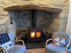 Cottage | Interior