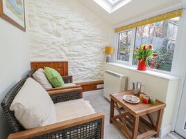 2 habitaciones, decoración personalizada y muebles diferentes 