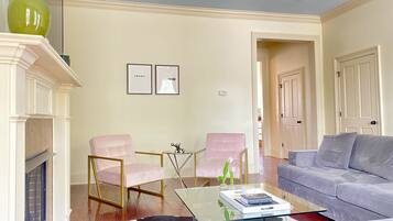 Flat-screen TV, fireplace, printers