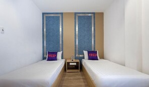 Soundproofing, free WiFi - MAY'S HOTEL-BEN THANH MARKET (Ho Chi Minh City)