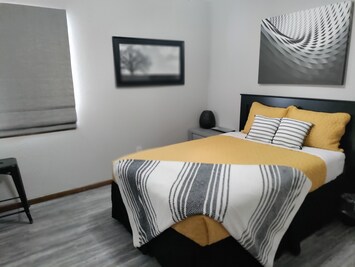 full size bed