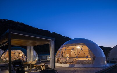 Glamping & Port