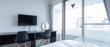 Schallisolierte Zimmer, kostenloses WLAN, Bettwäsche