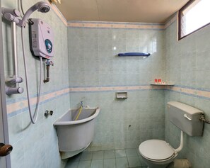 Family Room | Bathroom - Hotel O Ban Cheong (Kangar)