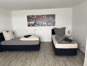 3 bedrooms, WiFi, bed sheets