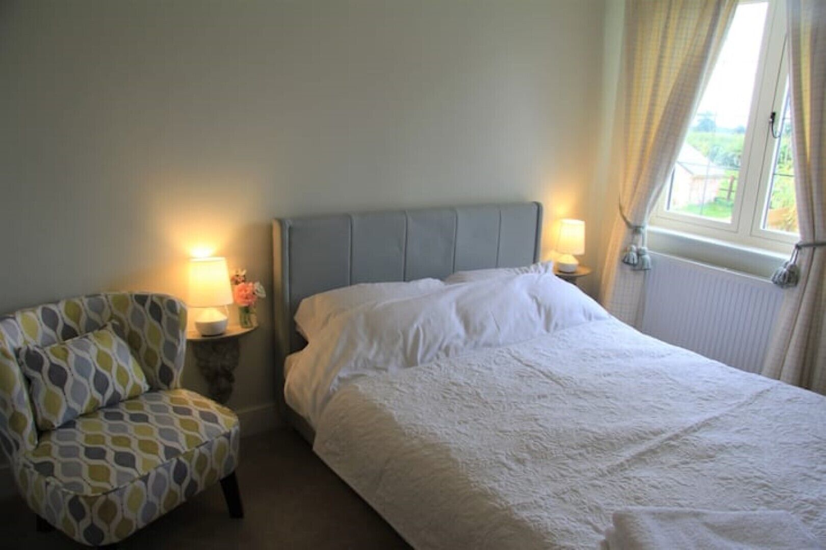 Hare Cottage with hot tub, sleeps 9, fishing and wild swimming