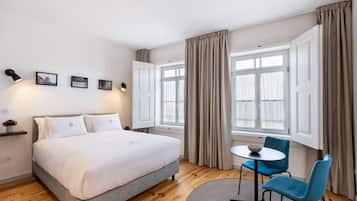 1 habitación, tabla de planchar con plancha, internet y ropa de cama