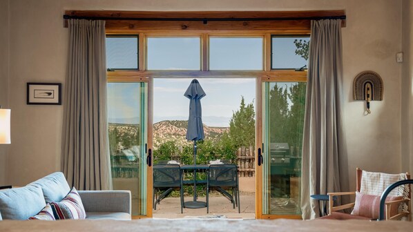 TV, fireplace, offices - Expansive views, Natural Light, Community Pool (Santa Fe)