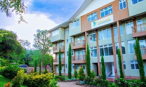 Exterior - Kisimani Eco Resort & Spa (Isiolo)