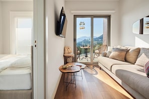 Apartment, 2 Bedrooms, Sea View