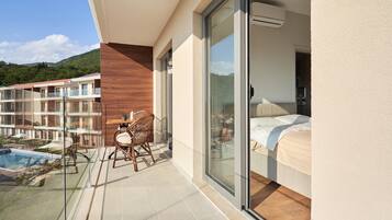 Apartment, 2 Bedrooms, Sea View | Balcony