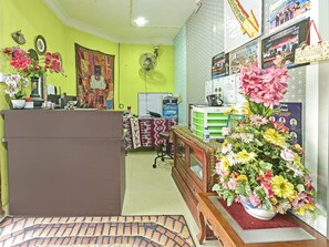 Reception - OYO 90740 Paddington Lodge (Kota Bharu)