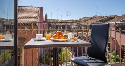 Tra l'Etna e il mare via Oberdan