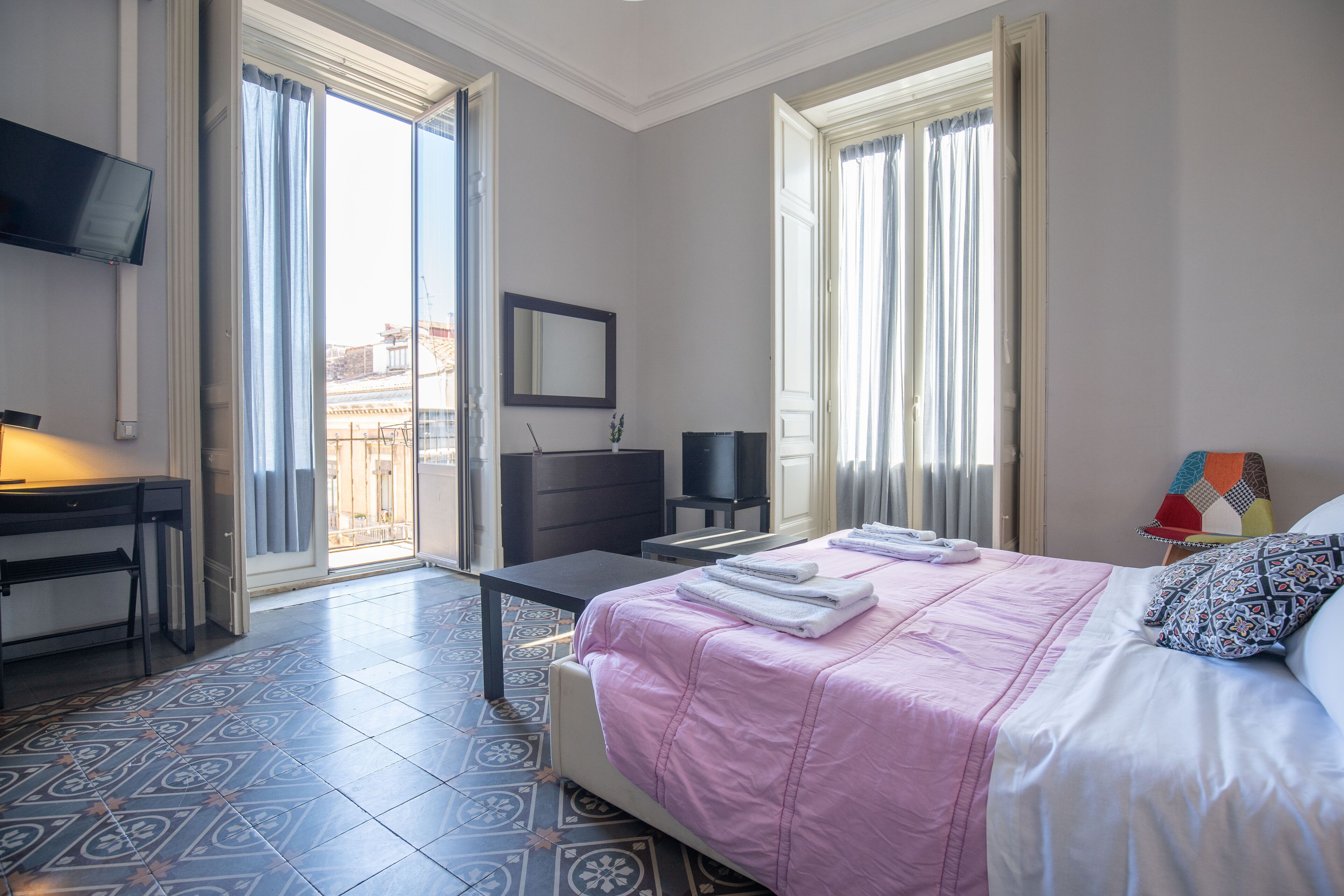 Photo - Tra l'Etna e il mare via Oberdan