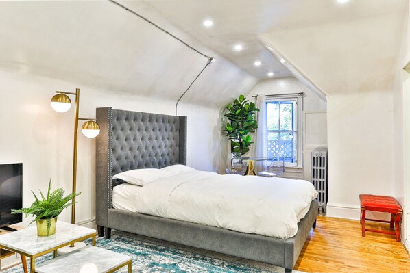 Suite Signature | 1 chambre, accès au Wi-Fi (inclus), literie fournie