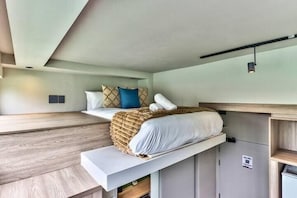 Apartamento urbano | 1 quarto, cofres nos quartos, espaço de trabalho para notebook