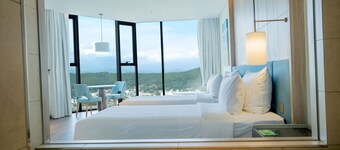 A La Carte Ha Long Bay Residence