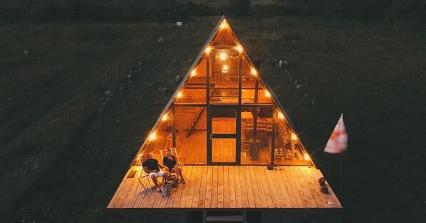 Terrace/patio - Cozy triangle house with lake view in 1 hour from Tbilisi (Sioni)