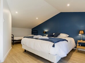2 bedrooms, free WiFi, bed sheets