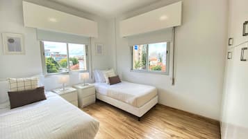 Luxury-Apartment | 3 Schlafzimmer, Zimmersafe, Verdunkelungsvorhänge, Bügeleisen/Bügelbrett