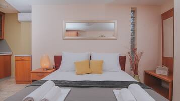 Bügeleisen/Bügelbrett, WLAN, Bettwäsche