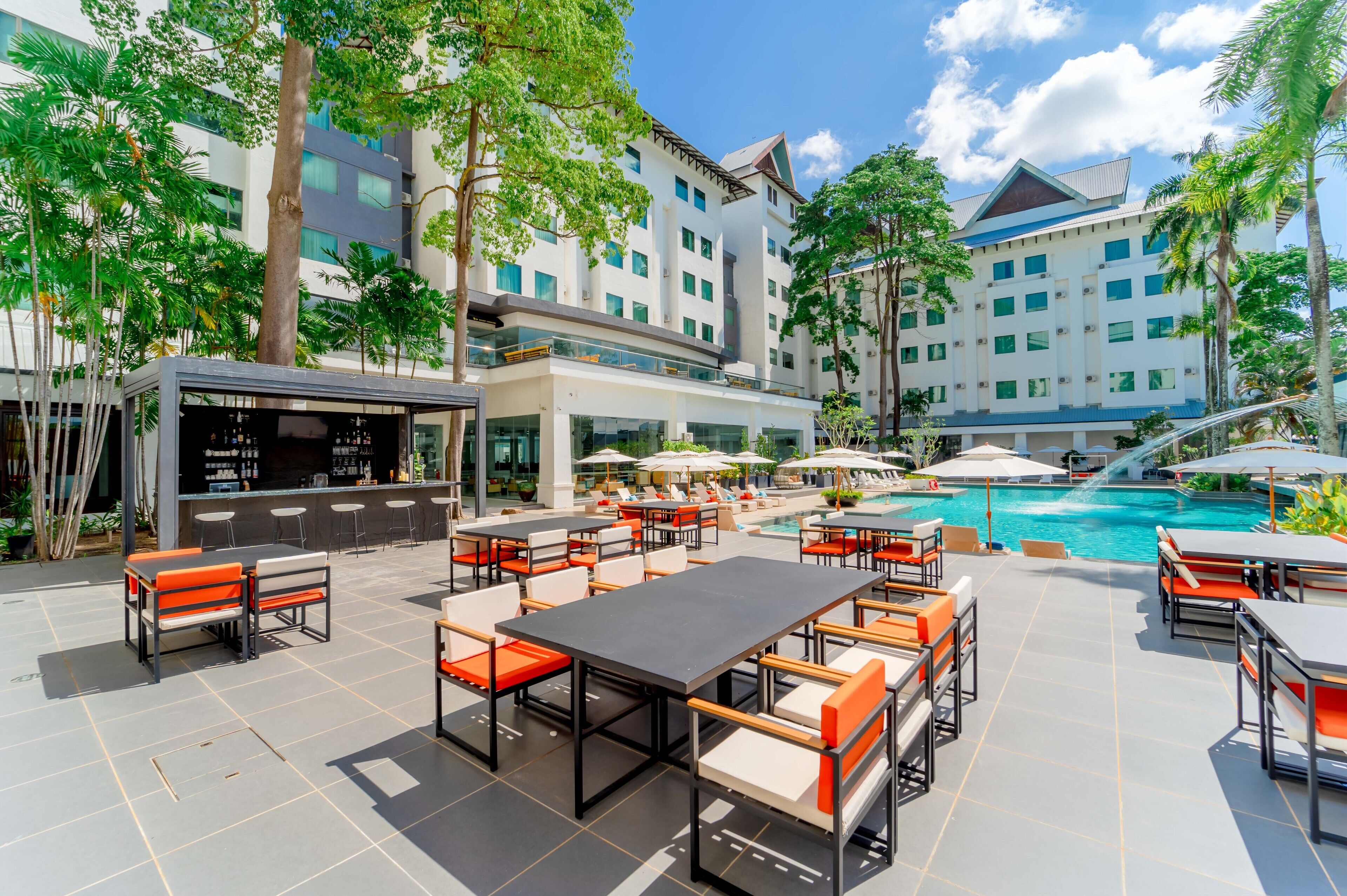 Poolside bar