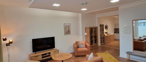 TV, books, stereo