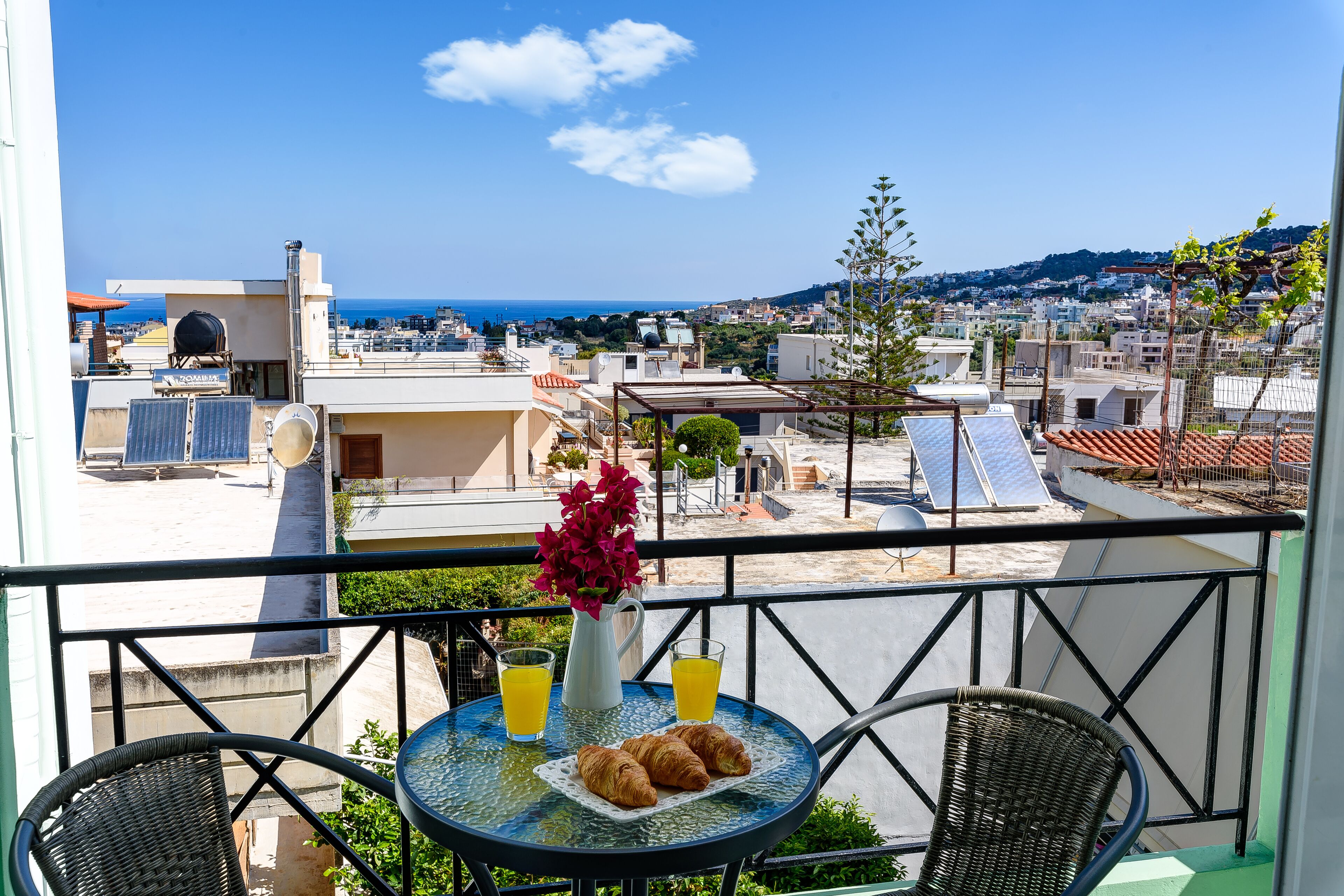 Panoramic Condo | Balcony view
