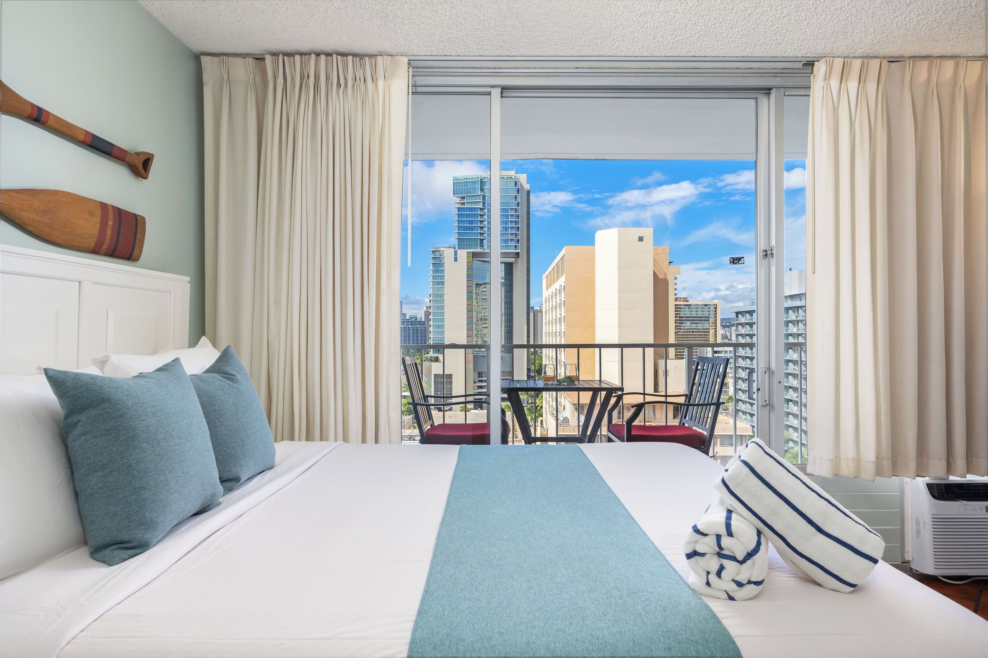 アイロン / アイロン台、WiFi (無料)、ベッドシーツ、車椅子でアクセスできる設備