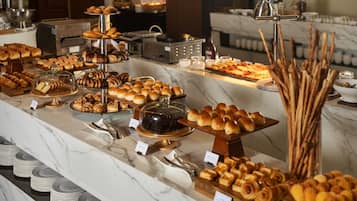 Desayuno buffet incluido todos los días