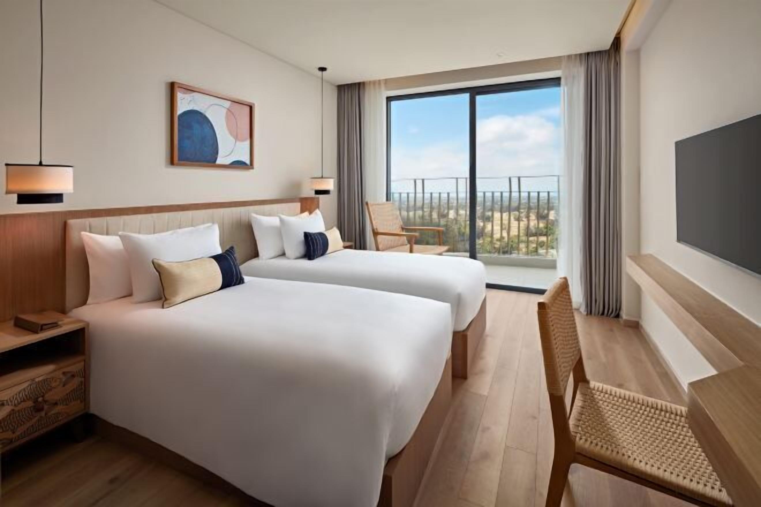 Minibar, in-room safe, desk, laptop workspace