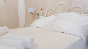 Camera Comfort | 1 camera, ferro/asse da stiro, culla da viaggio, Wi-Fi gratuito