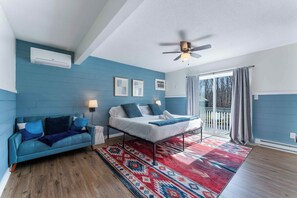 5 bedrooms, Internet - Harmony Rd. (East Stroudsburg)