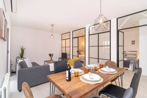 Dining - Risueño Apartamento cerca de Sol/Calle Encomienda (Madrid)