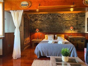 1 bedroom, iron/ironing board