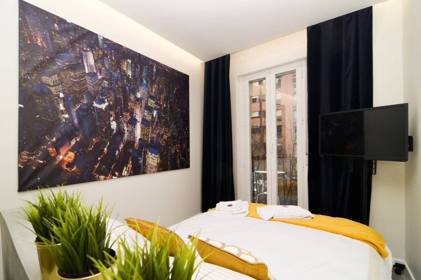 Fer et planche à repasser, Wi-Fi, draps fournis