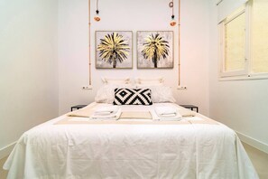 2 soverom, strykejern/-brett, wi-fi og sengetøy