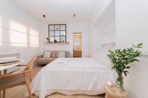 1 bedroom, iron/ironing board, WiFi, bed sheets