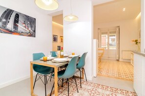 Dining - Los Mosaicos de Chamberí en Glorieta de Bilbao (Madrid)