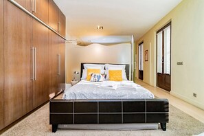 1 soverom, strykejern/-brett, wi-fi og sengetøy