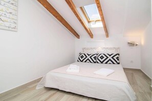2 Schlafzimmer, Bügeleisen/Bügelbrett, WLAN, Bettwäsche