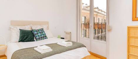 2 soverom, strykejern/-brett, wi-fi og sengetøy