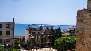 Property grounds - Discover an unforgettable stay at Appartement Dolce Vita! (Sveti Vlas)