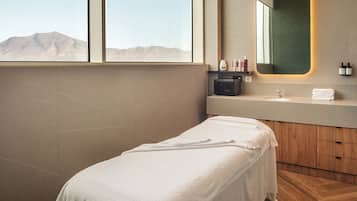 Couples treatment rooms, massages