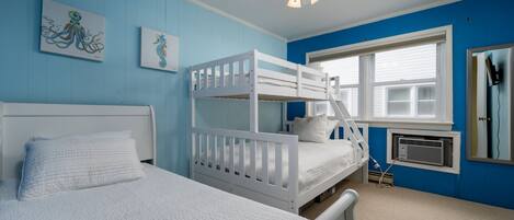 3 Schlafzimmer, Bügeleisen/Bügelbrett, Internetzugang