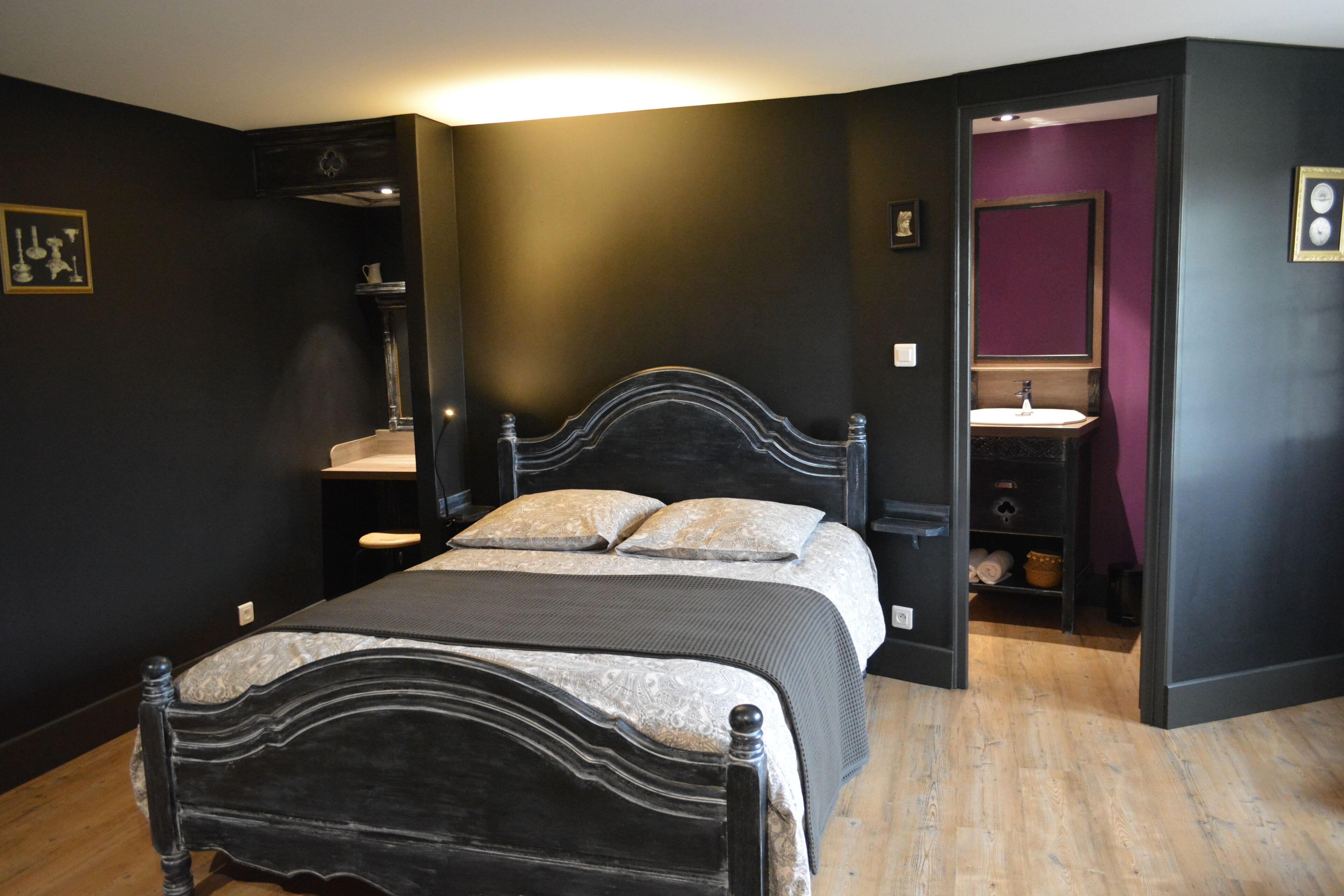 3 bedrooms, iron/ironing board, travel crib, free WiFi